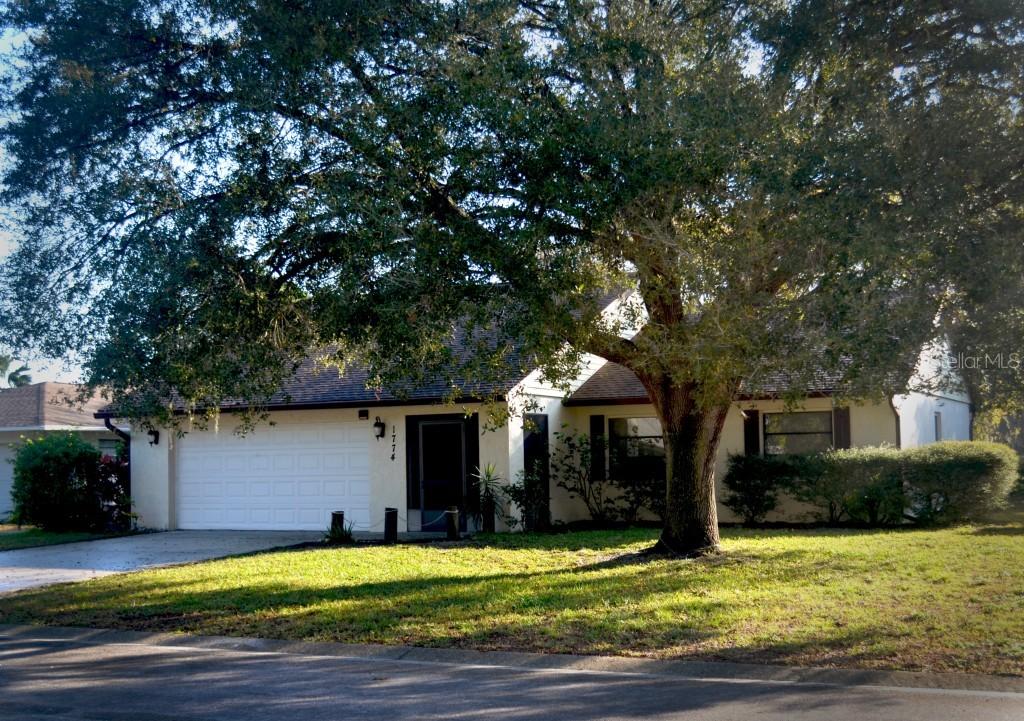 1774 Briar Creek Ln., Sarasota, FL 34235
