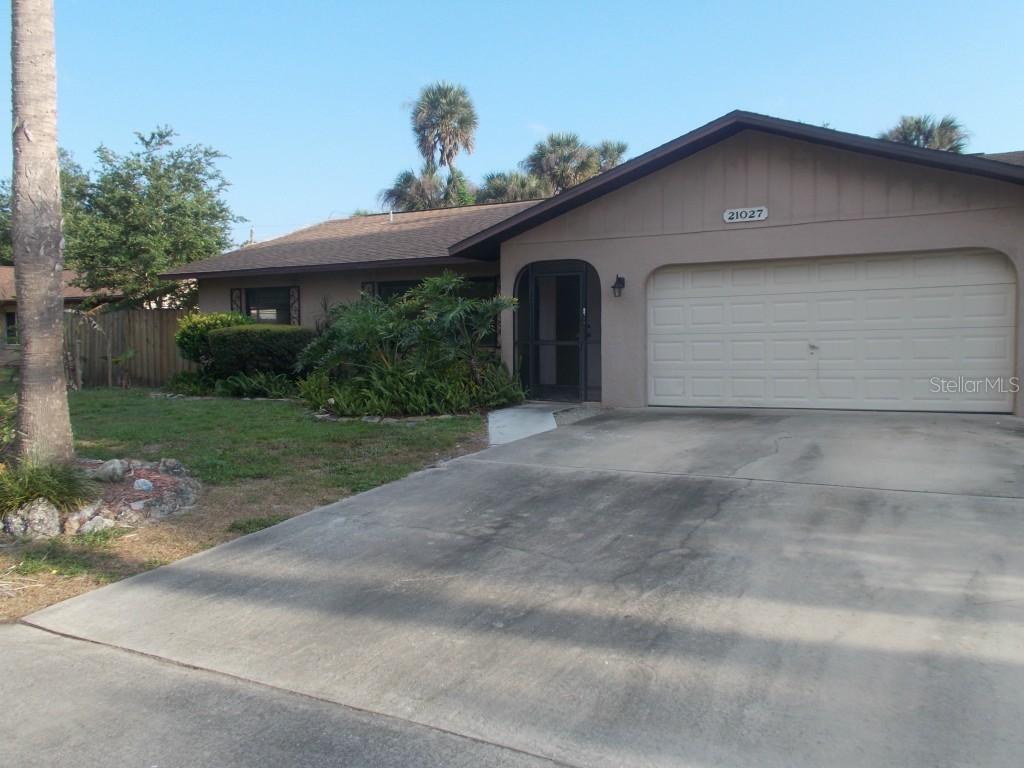 21027 Cornell Ave., Port Charlotte, FL 33952