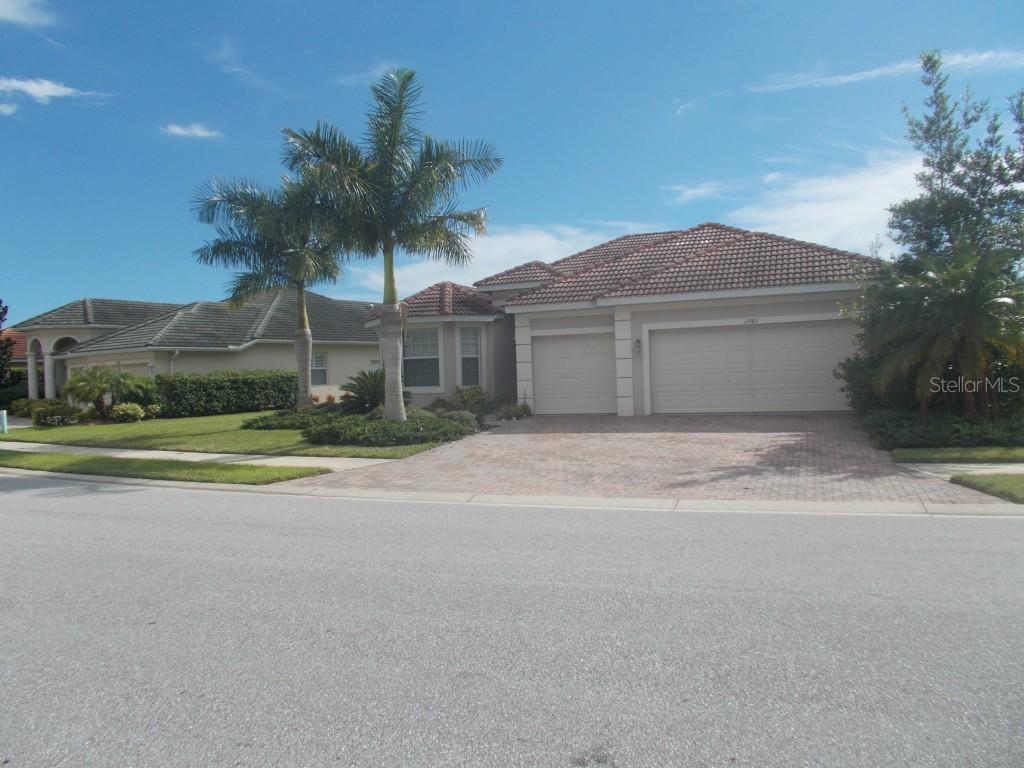 11989 Granite Woods Loop, Venice, FL 34292