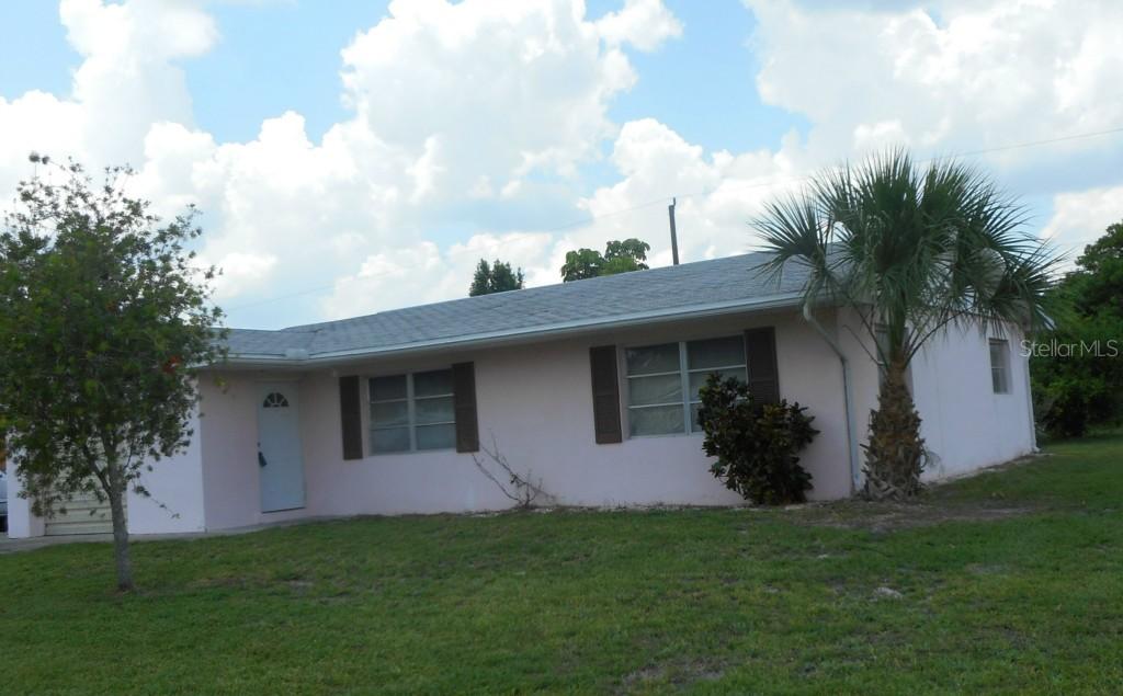 524 Lakemont Ave., Port Charlotte, FL 33952