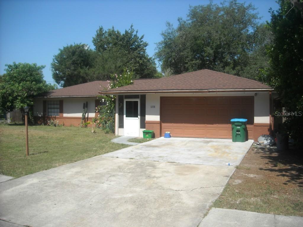 1228 Lawrence Ave., Deltona, FL 32725