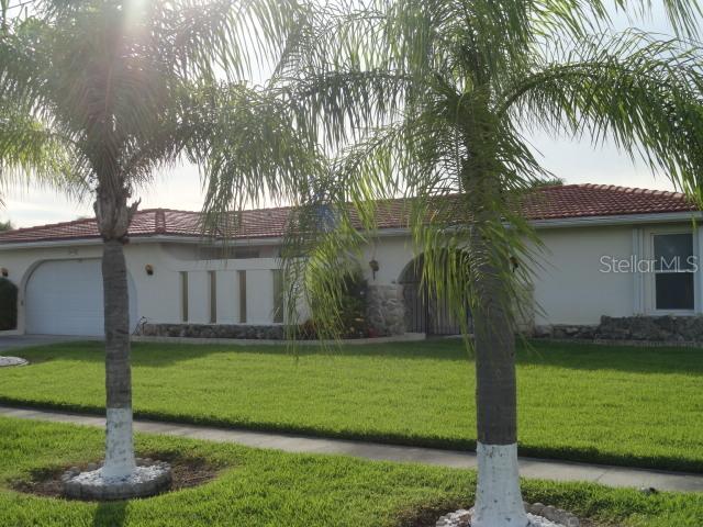 2435 Conway Blvd., Port Charlotte, FL 33952