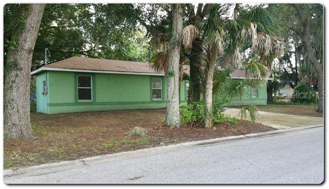 307 27th St., Palmetto, FL 34221