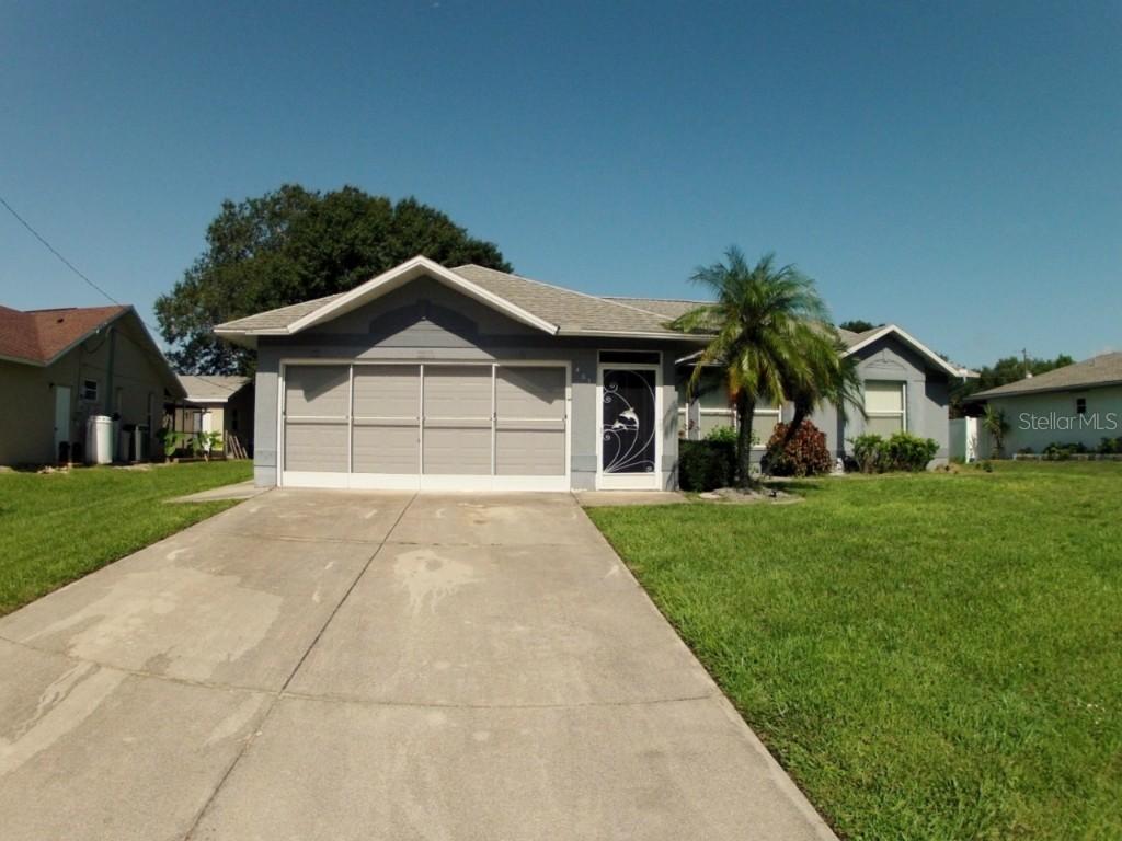 401 Hyacinth St., Port Charlotte, FL 33954