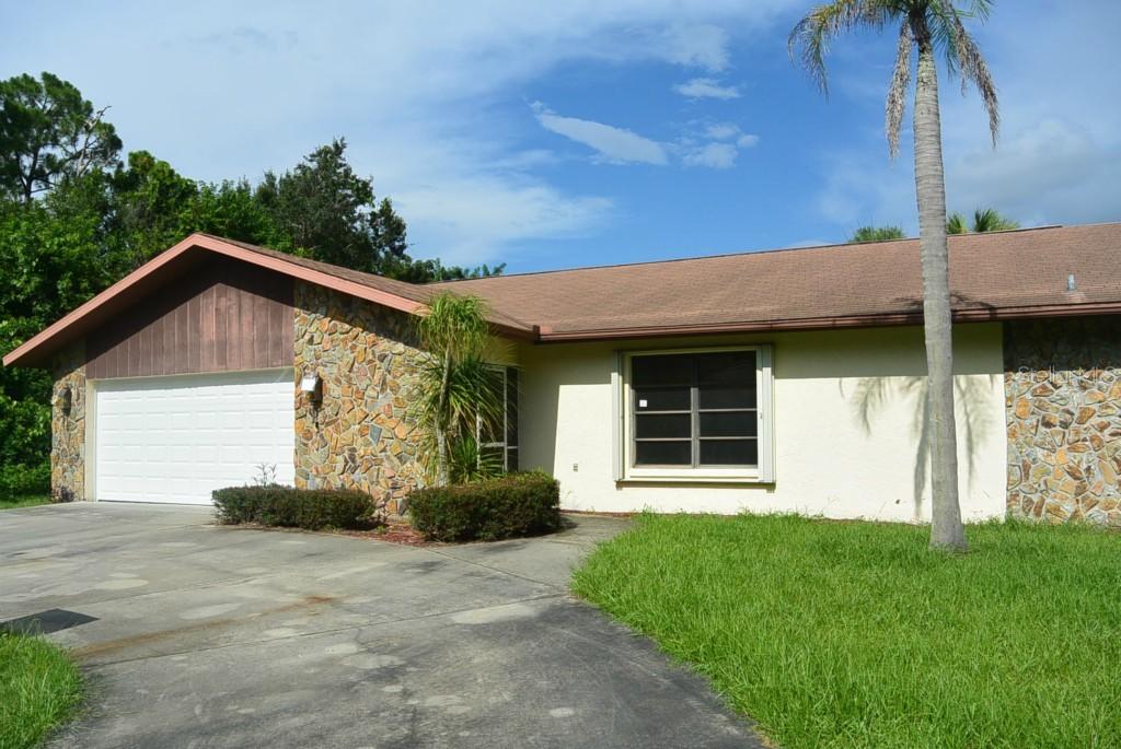2176 Devon St., Port Charlotte, FL 33952