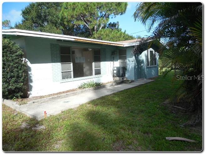 11329 1st Ave., Punta Gorda, FL 33955