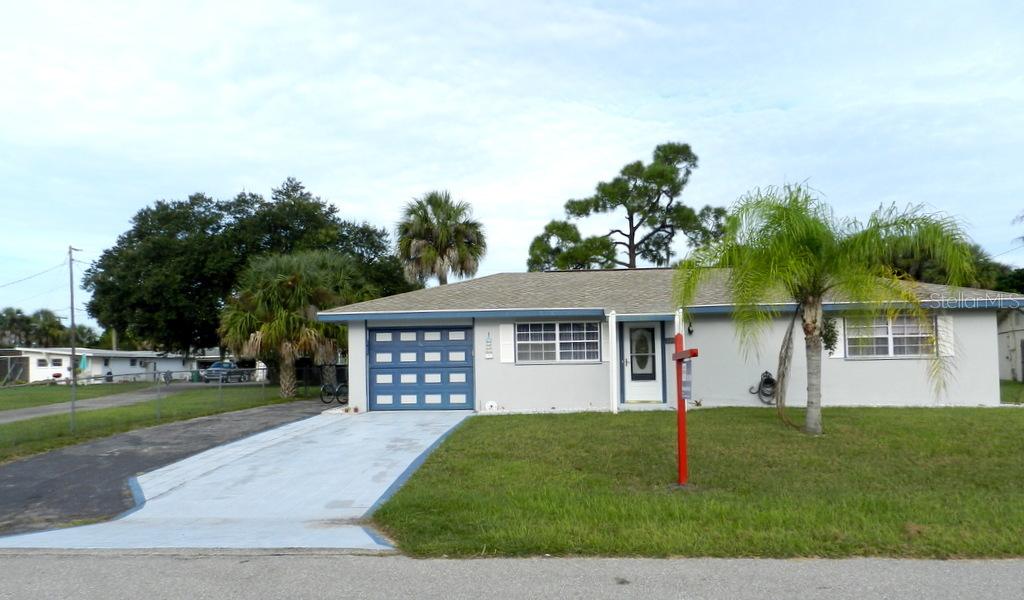 3247 Oswego St., Port Charlotte, FL 33952