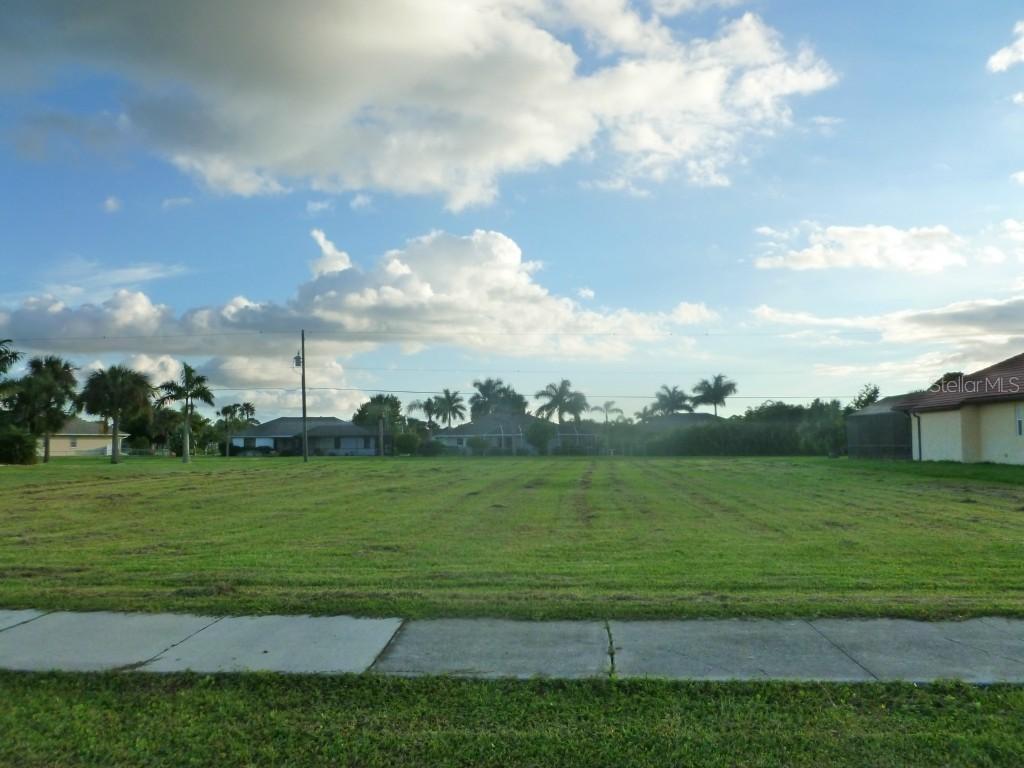 563 Royal Poinciana, Punta Gorda, FL 33955