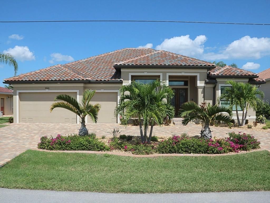 950 Lucia Dr., Punta Gorda, FL 33950