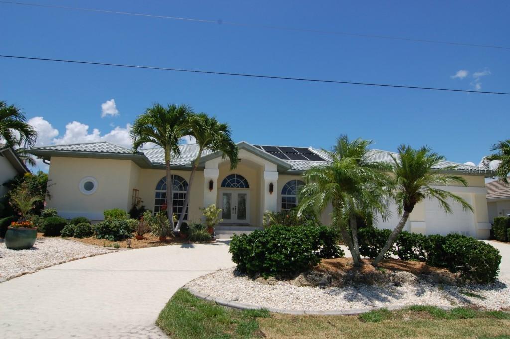 1024 San Mateo Dr., Punta Gorda, FL 33950