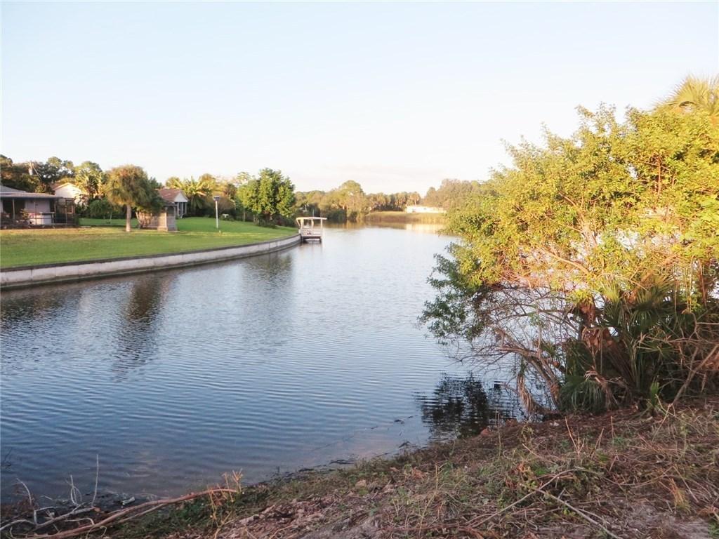 557 Clearview Dr., Port Charlotte, FL 33953