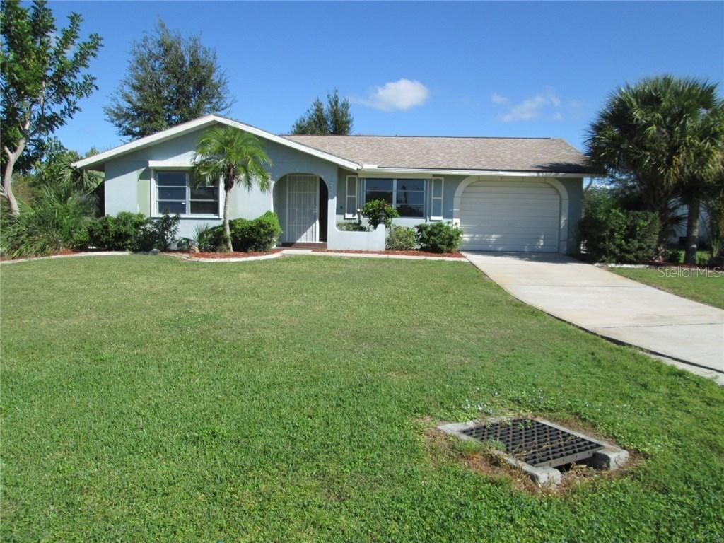226 Walnut Ave., Port Charlotte, FL 33952