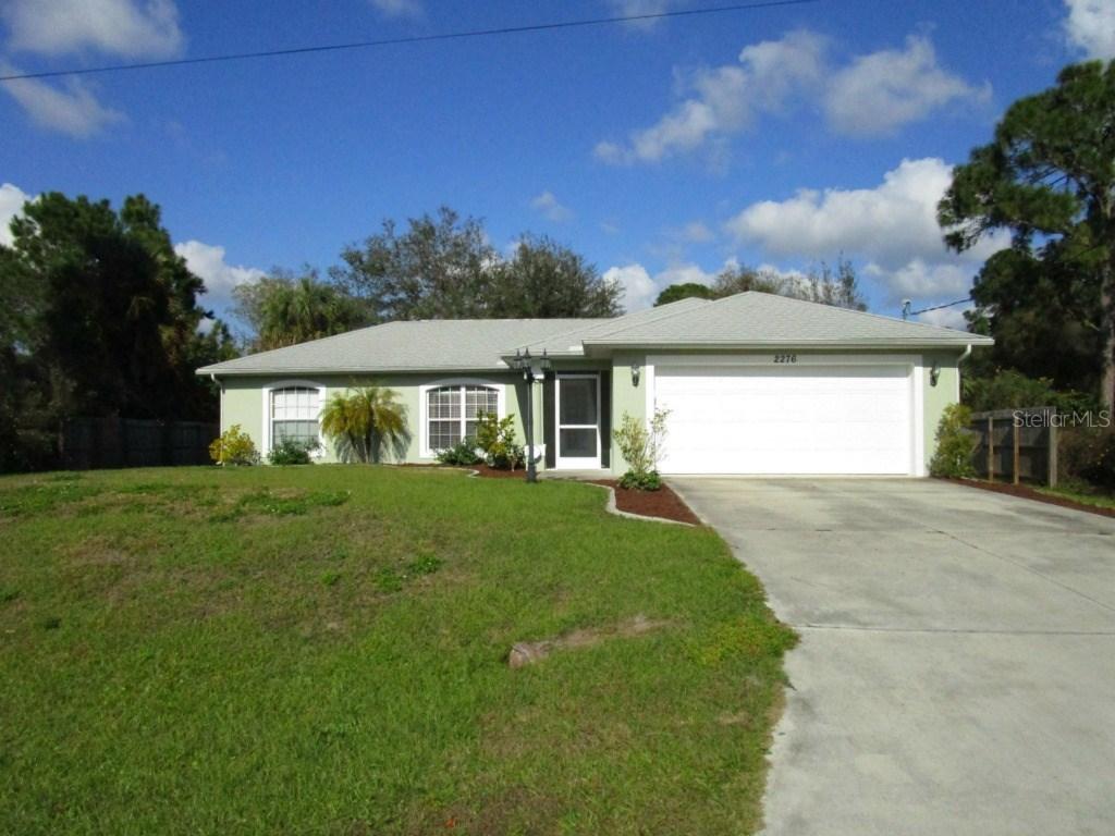2276 Honey Ln., North Port, FL 34286