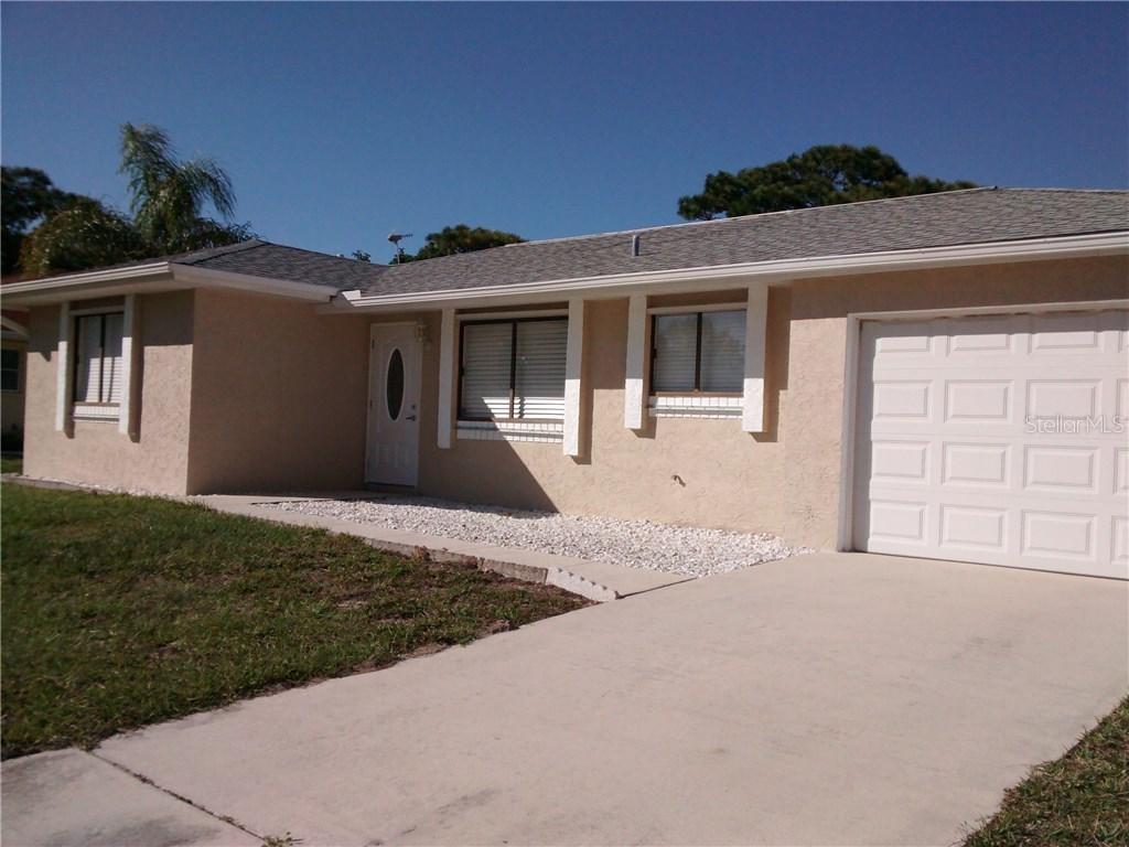 9430 Klamath Falls Ave., Englewood, FL 34224