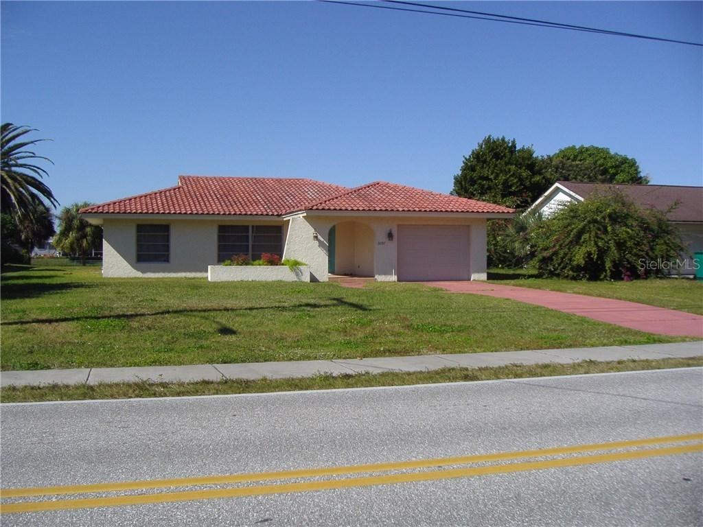 3097 Conway Blvd., Port Charlotte, FL 33952