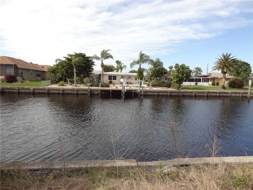 182 SE Bangsberg Rd., Port Charlotte, FL 33952