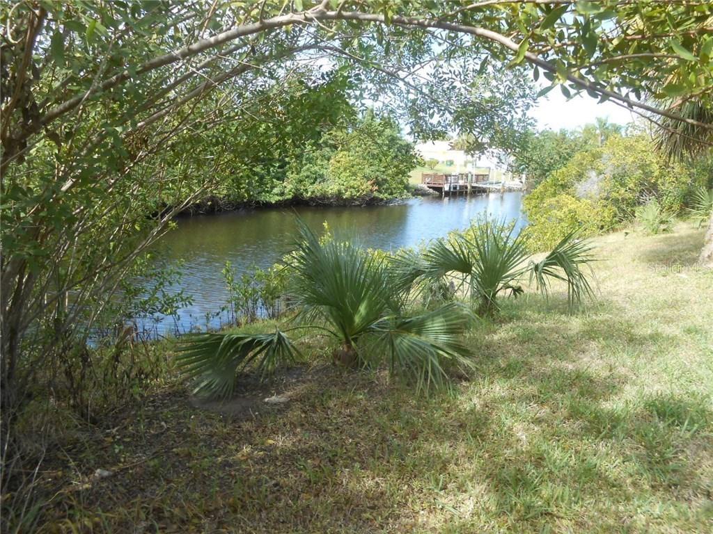 4489 Collingswood Blvd., Port Charlotte, FL 33948