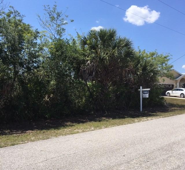 9316 Arnaz Cir., Port Charlotte, FL 33981