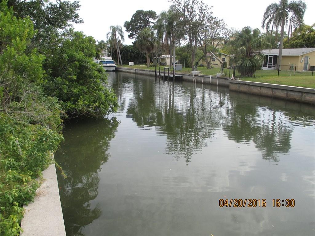 9211 Pine Cove Dr., Englewood, FL 34224