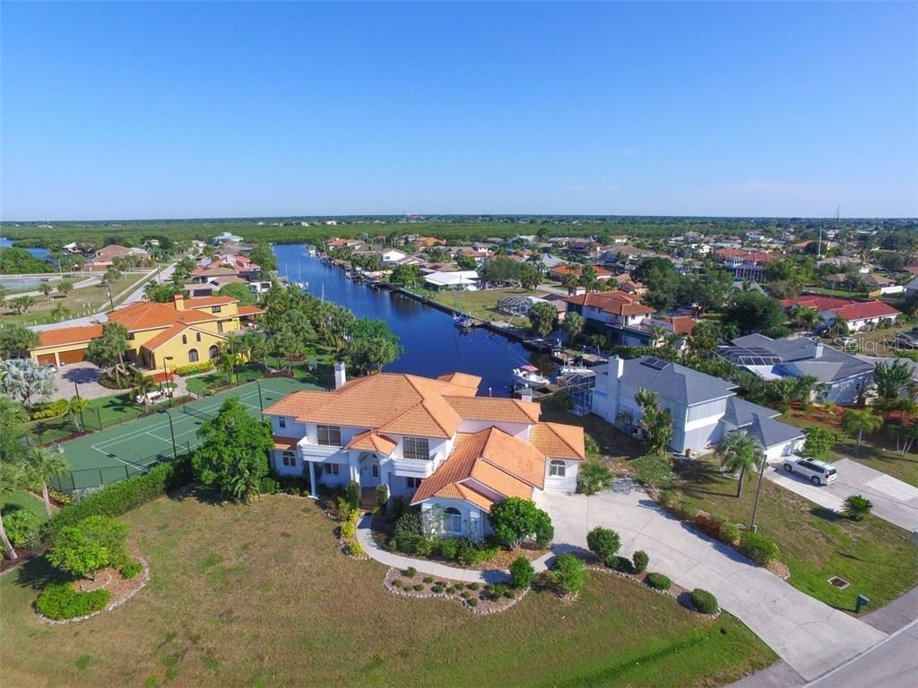 4453 Harbor Blvd., Port Charlotte, FL 33952