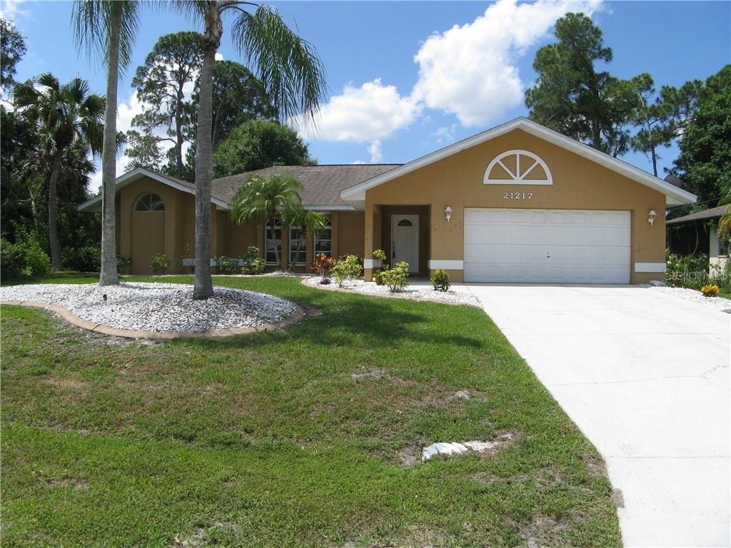 21217 Knollwood Ave., Port Charlotte, FL 33952
