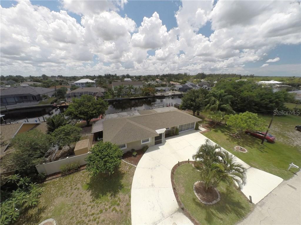 12290 Moon Shell Dr., Matlacha Isles, FL 33991