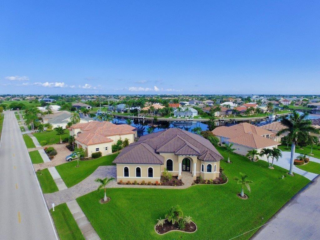 1600 Albatross Dr., Punta Gorda, FL 33950