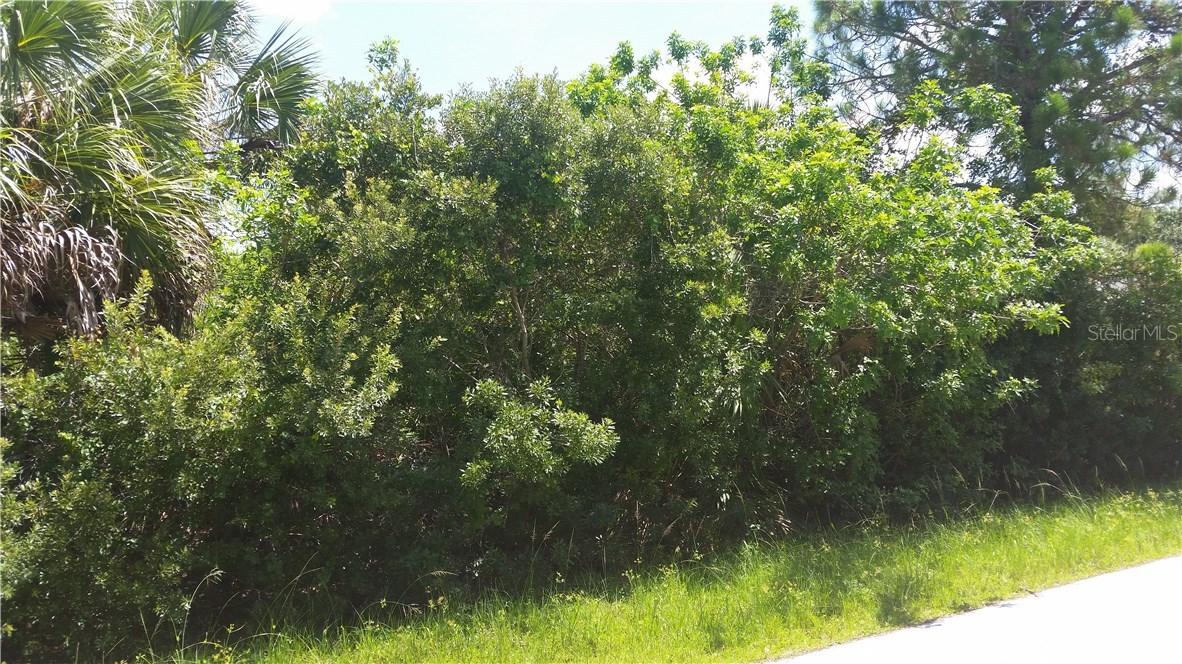 9414 Bryson Ave., Englewood, FL 34224