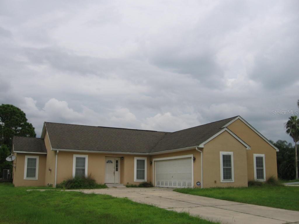 9092 and 9084 Tunis Ave., Englewood, FL 34224