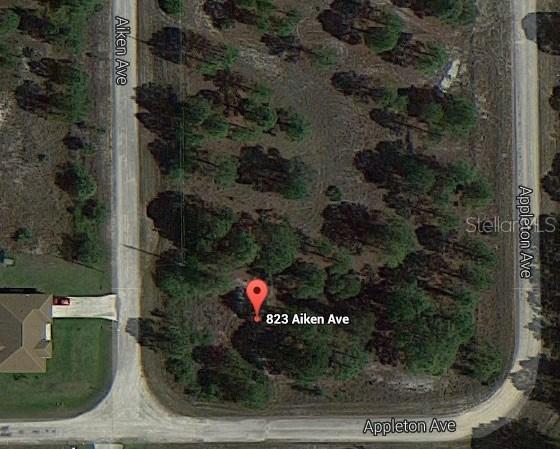 823 Aiken Ave., Lehigh Acres, FL 33974