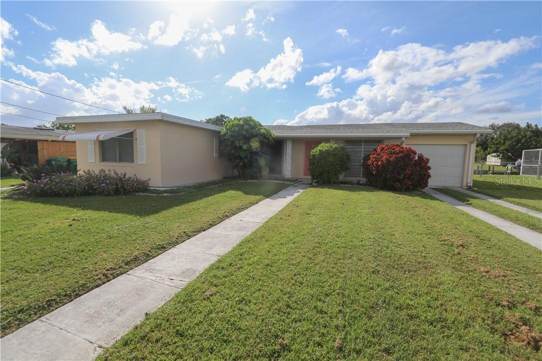 4143 Conway Blvd., Port Charlotte, FL 33952