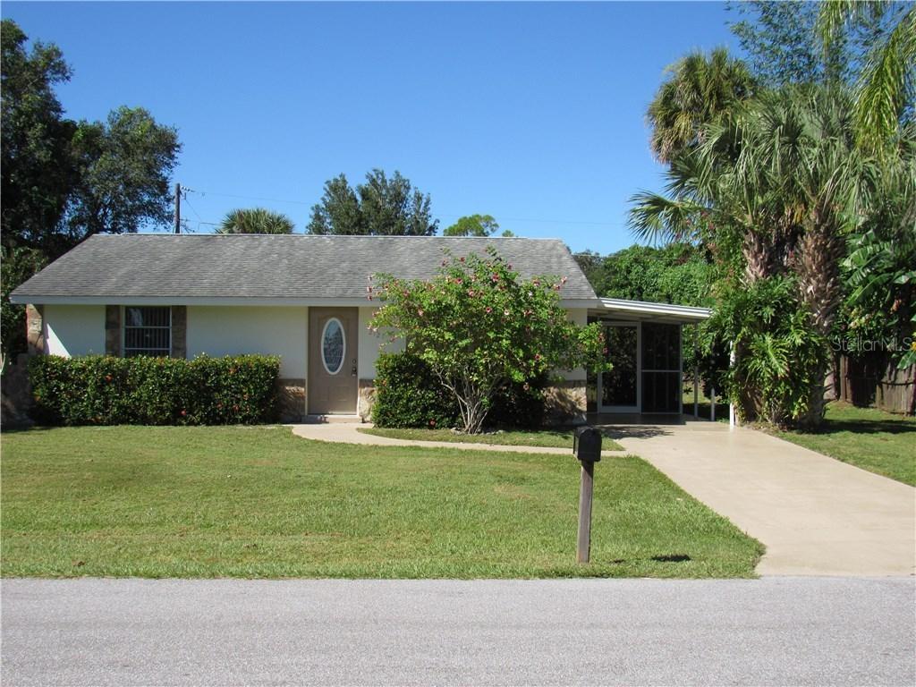 2127 Giralda St., Port Charlotte, FL 33952