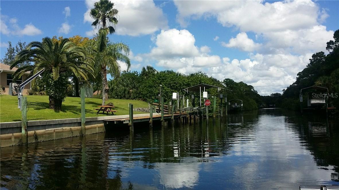 316 Mccabe St., Port Charlotte, FL 33953