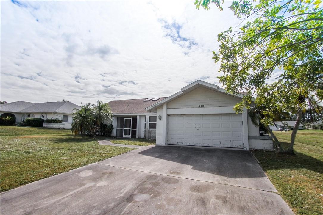 1212 SW 19th Ln., Cape Coral, FL 33991