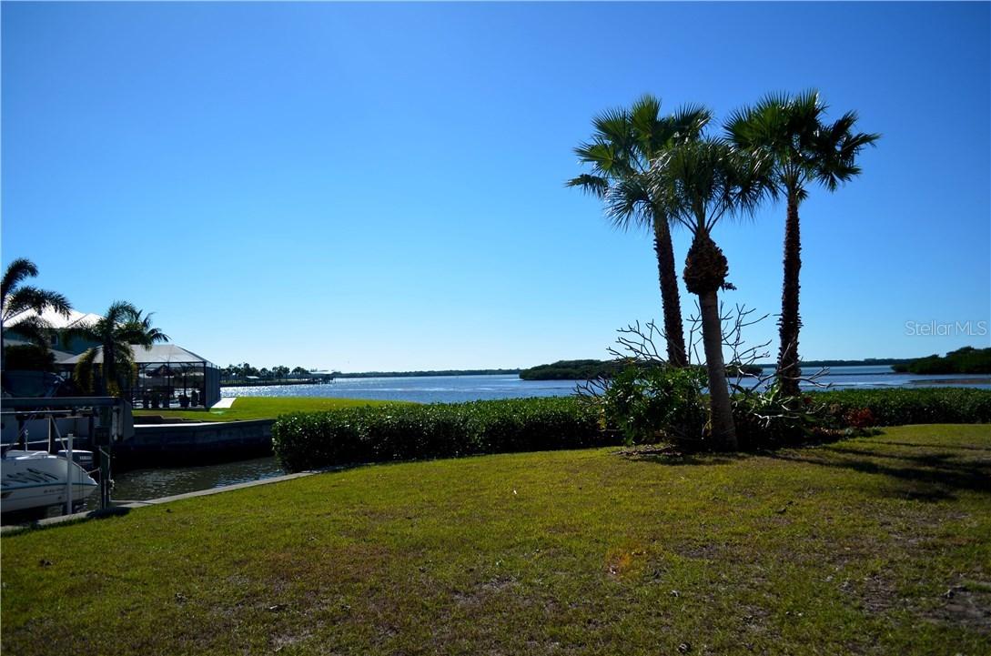 1915 Oregon Tr., Englewood, FL 34224