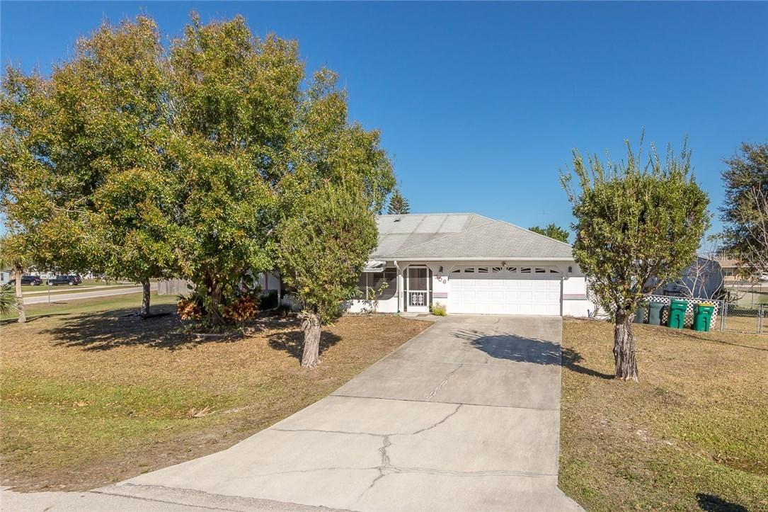 706 Riviera Dr., Punta Gorda, FL 33982