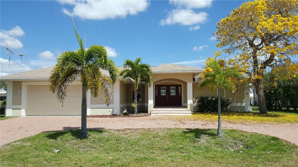 136 Colonial St., Port Charlotte, FL 33952