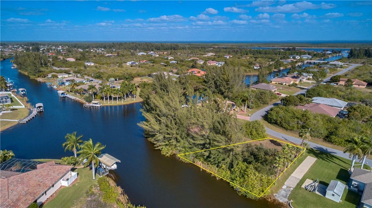 15658 Staunton Cir, Port Charlotte, FL 33981