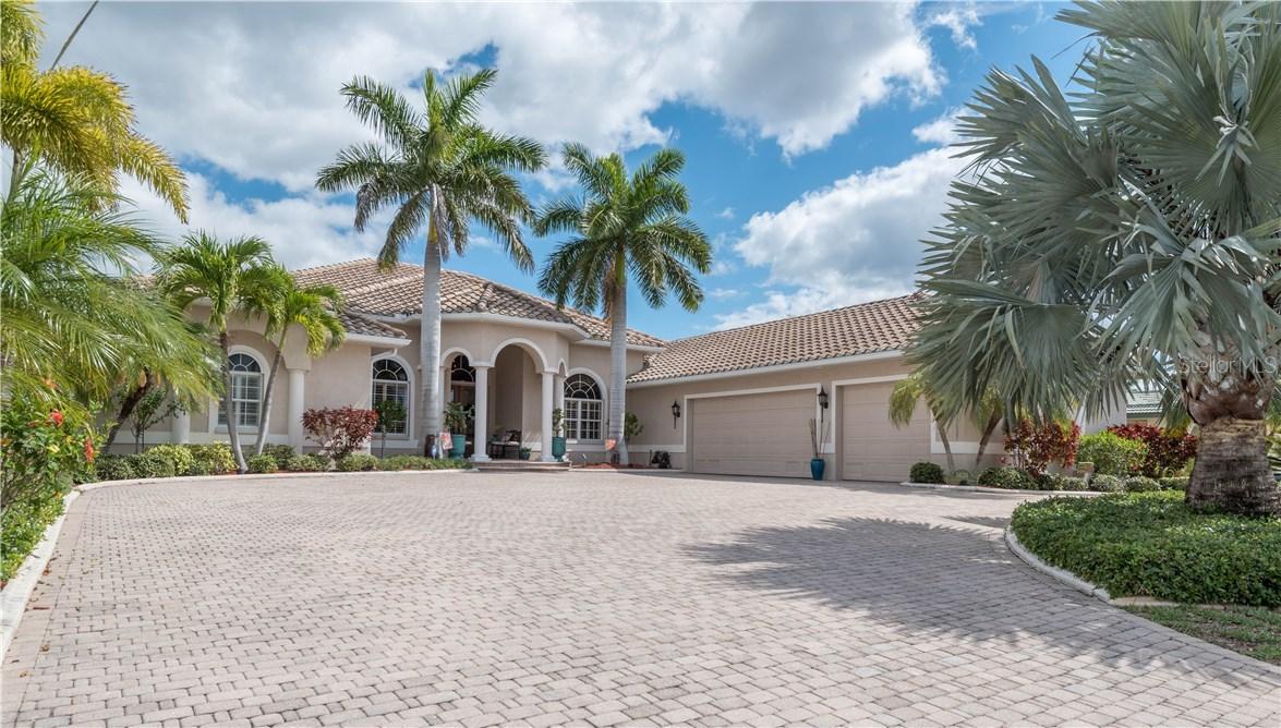 1420 Columbian Dr., Punta Gorda, FL 33950