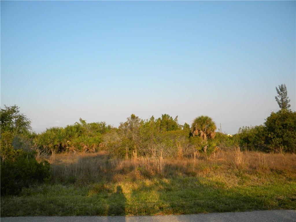 9444 Migue Cir., Port Charlotte, FL 33981