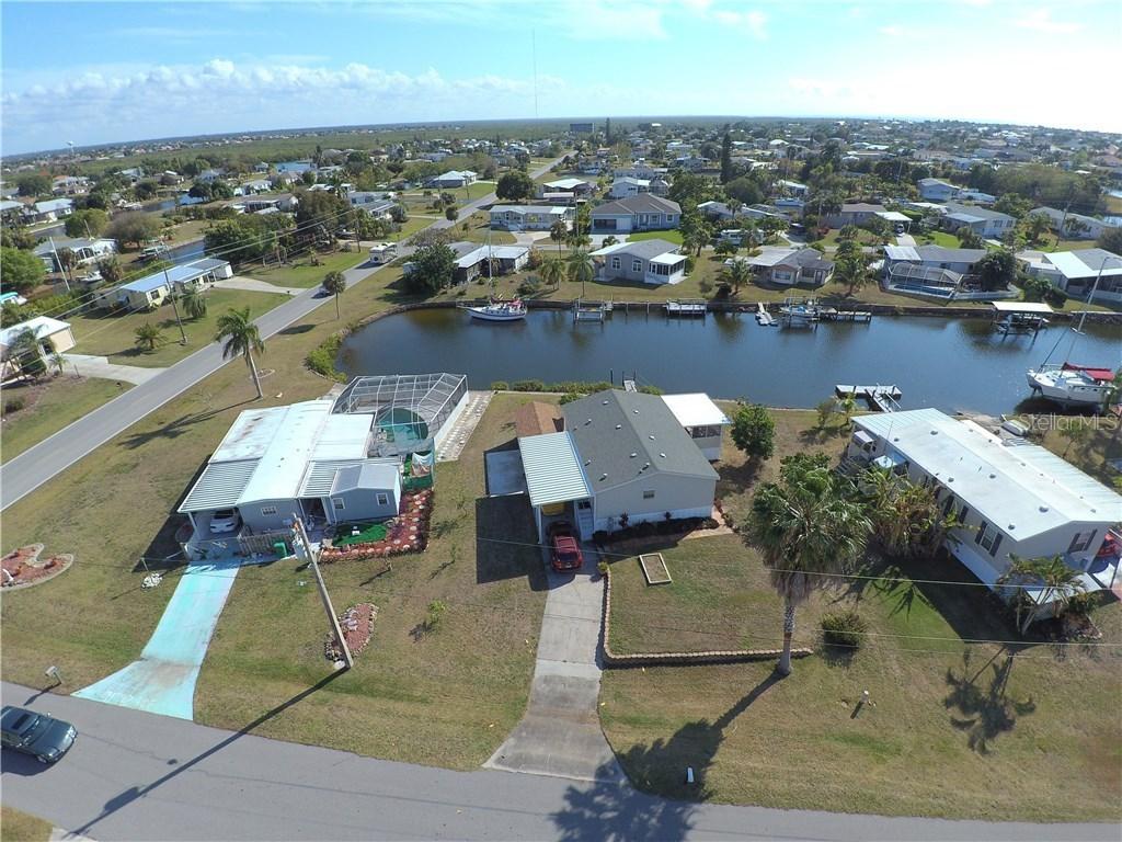 711 Delray Pl., Punta Gorda, FL 33950