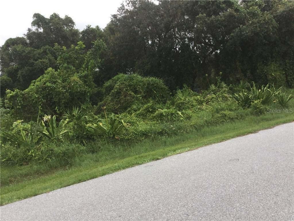 21456 Fairway Ave., Port Charlotte, FL 33952