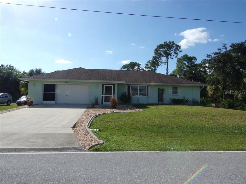 511 Kensington St, Port Charlotte, FL 33954