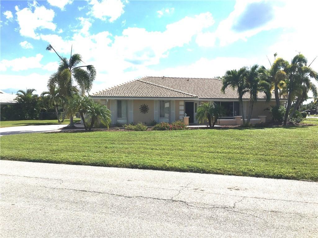 1531 Columbian Dr., Punta Gorda, FL 33950