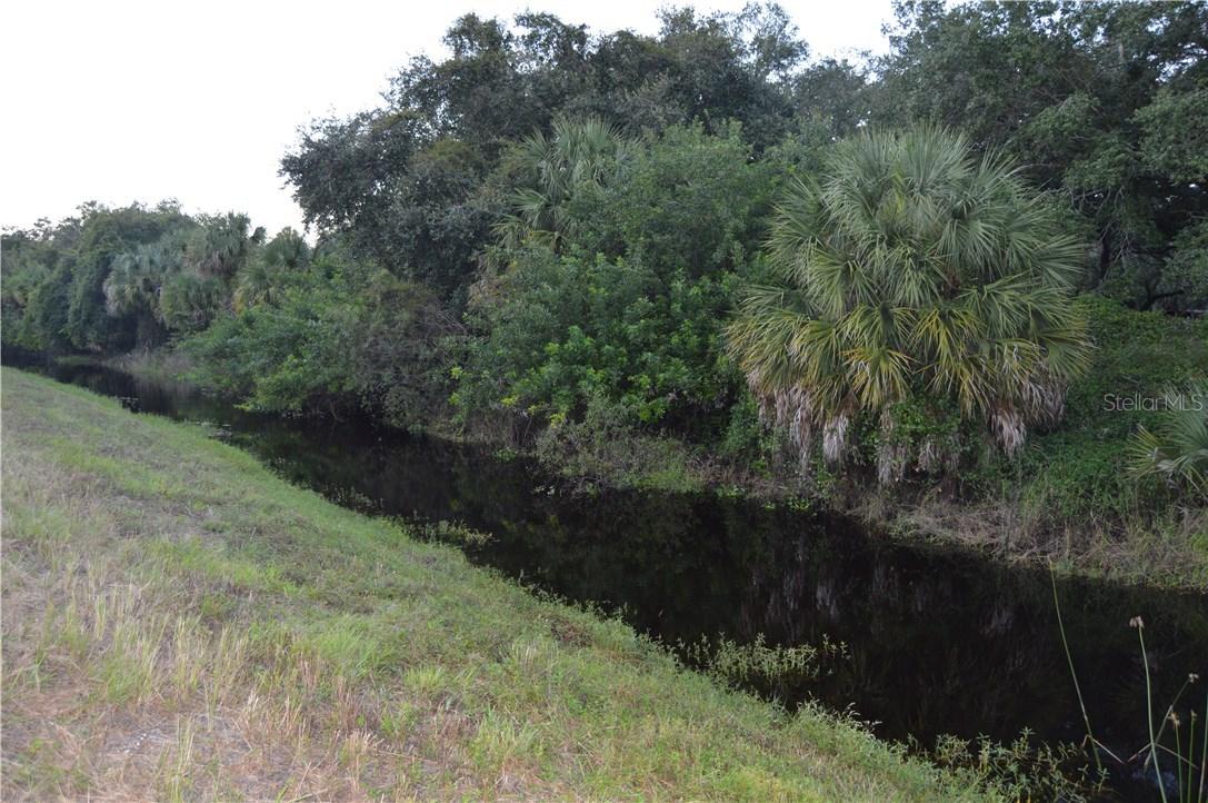 Gadboys Ave., North Port, FL 34291