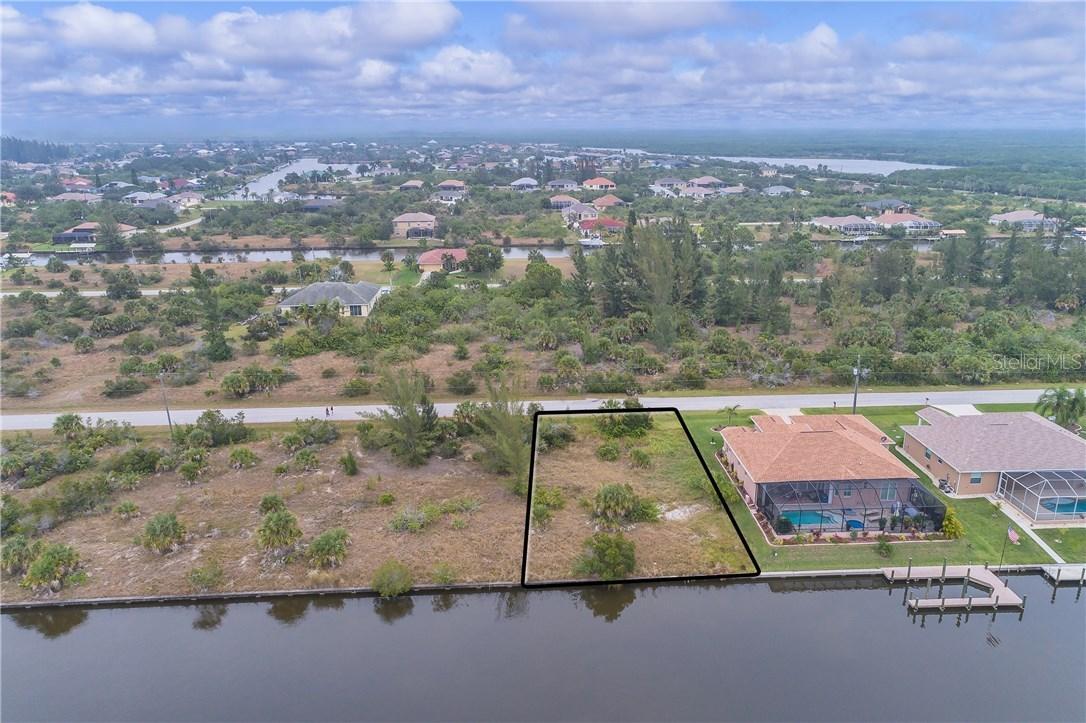 15888 Melport Cir., Port Charlotte, FL 33981