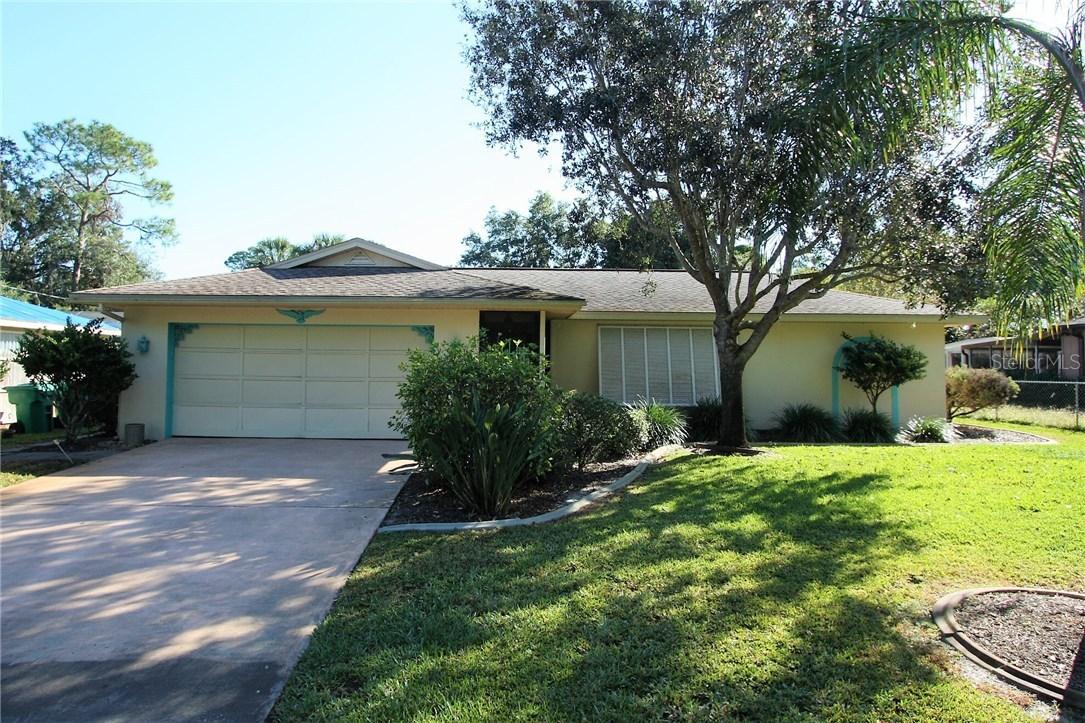 1522 Kenmore St., Port Charlotte, FL 33952