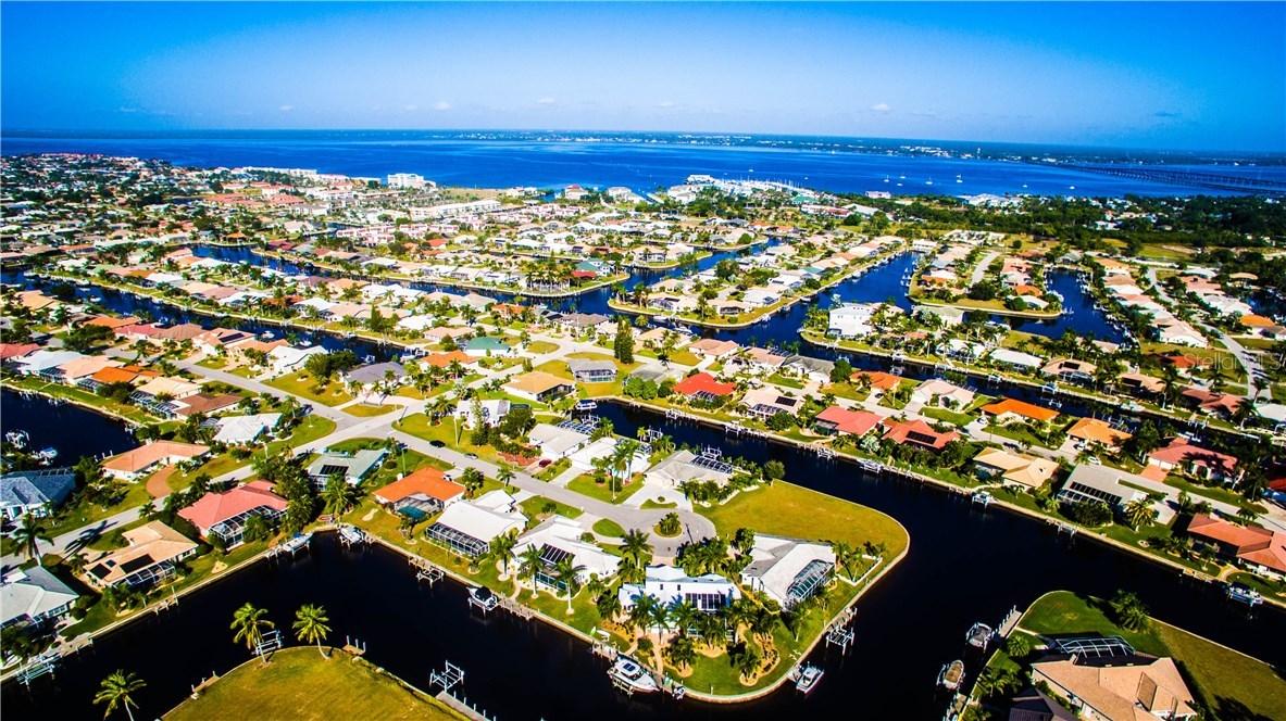 802 Lucia Dr., Punta Gorda, FL 33950