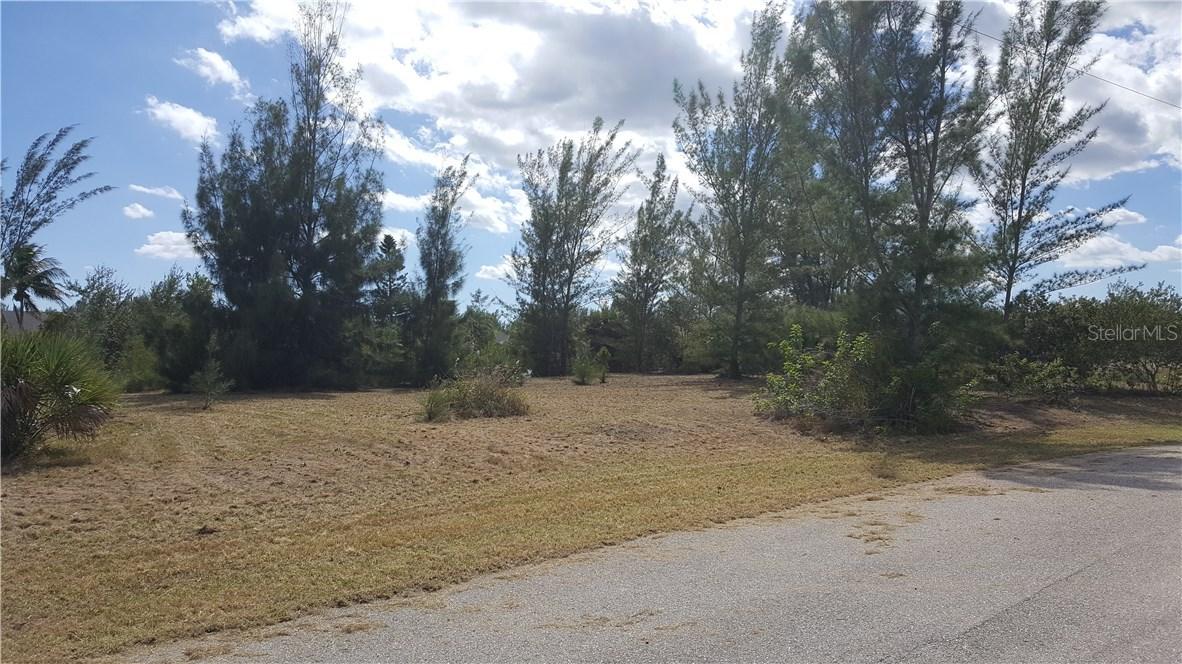 15406 Aron Cir., Port Charlotte, FL 33981