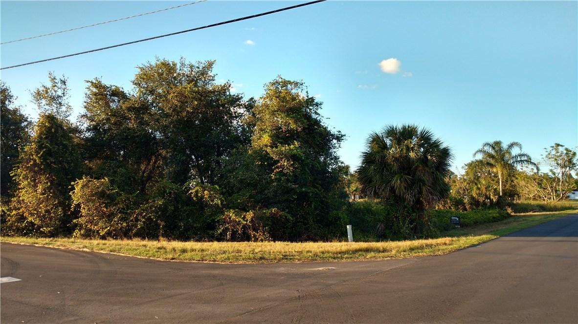 317 Hile Ln., Punta Gorda, FL 33982